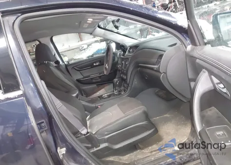 2015 Chevrolet Traverse 1Lt z USA, uszkodzony, nr VIN 1GNKVGKD4FJ136757